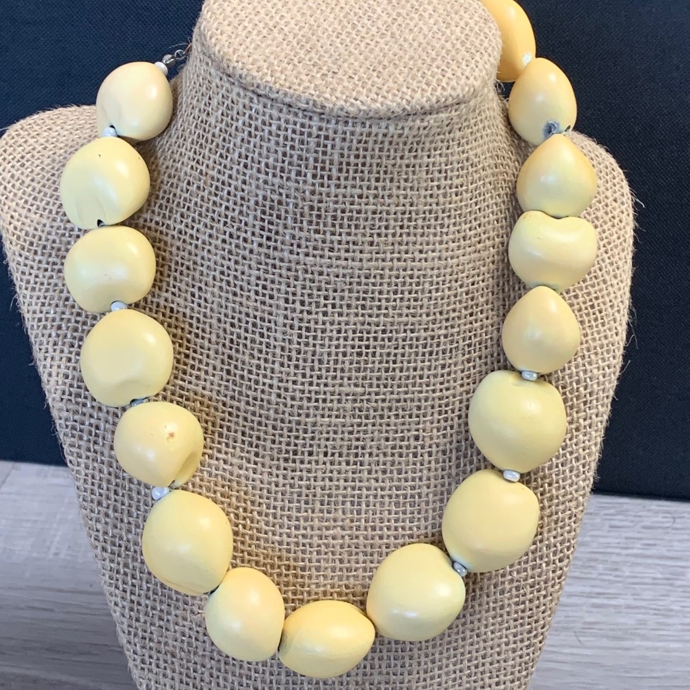 Gigi In Style Yellow Chunky Nut Bead Statement Necklace Copper Tone Extender